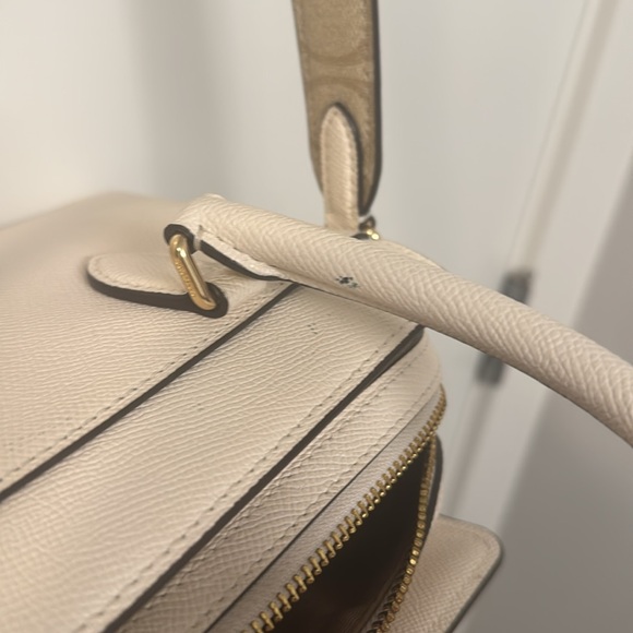 Coach Darcie Cream Leather Bag - Picture 6 of 10